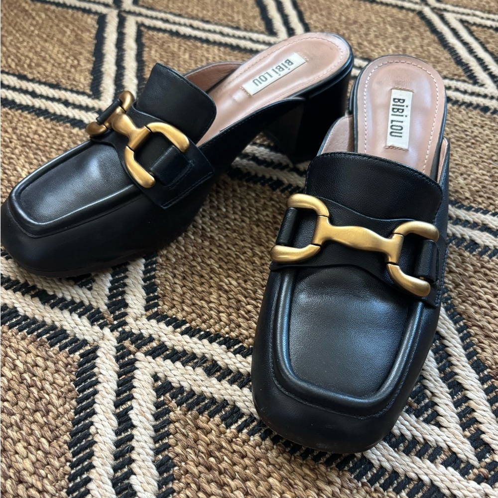 Bibi Lou Zagreb Black Leather Loafer Mules from Anthropologie size EU 39.
